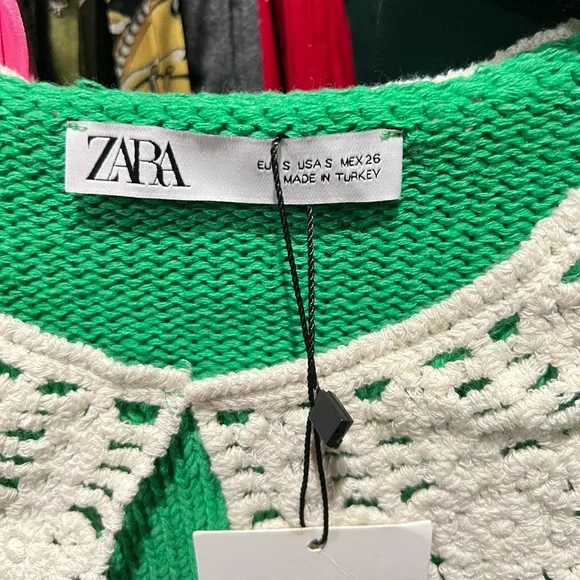 Zara Knit Sweater Crochet Bib Collar - Picture 8 of 9